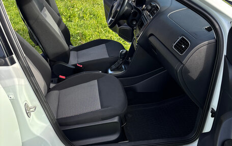 Volkswagen Polo VI (EU Market), 2014 год, 900 000 рублей, 21 фотография