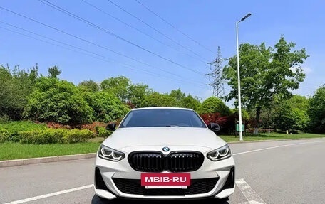 BMW 1 серия, 2023 год, 1 950 022 рублей, 6 фотография