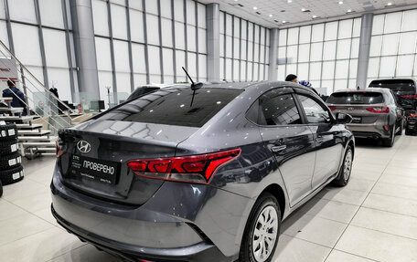 Hyundai Solaris II рестайлинг, 2021 год, 1 299 000 рублей, 9 фотография