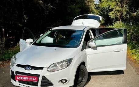Ford Focus III, 2012 год, 640 000 рублей, 2 фотография