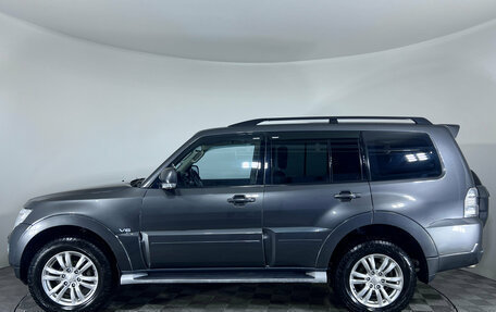 Mitsubishi Pajero IV рестайлинг 2, 2015 год, 2 140 000 рублей, 8 фотография