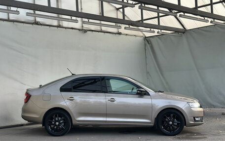 Skoda Rapid I, 2018 год, 1 300 000 рублей, 8 фотография