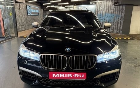 BMW 7 серия, 2017 год, 4 900 000 рублей, 2 фотография
