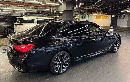BMW 7 серия, 2017 год, 4 900 000 рублей, 8 фотография