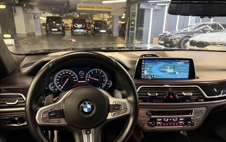 BMW 7 серия, 2017 год, 4 900 000 рублей, 15 фотография