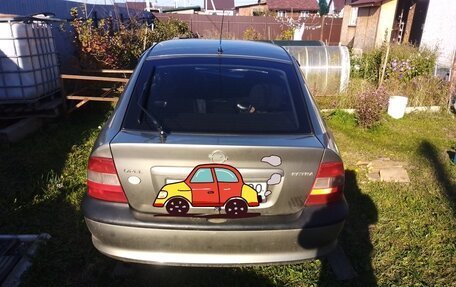 Opel Vectra B рестайлинг, 1996 год, 300 000 рублей, 2 фотография