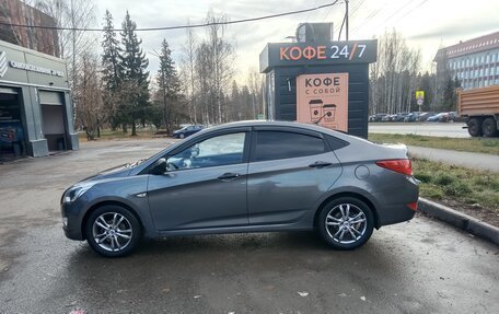 Hyundai Solaris II рестайлинг, 2014 год, 660 000 рублей, 2 фотография