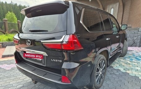 Lexus LX III, 2020 год, 3 270 000 рублей, 5 фотография
