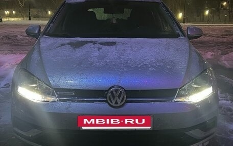Volkswagen Golf VII рестайлинг, 2019 год, 1 700 000 рублей, 2 фотография