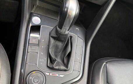 Volkswagen Tiguan II, 2018 год, 2 799 000 рублей, 9 фотография