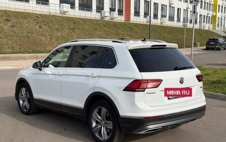 Volkswagen Tiguan II, 2018 год, 2 799 000 рублей, 14 фотография