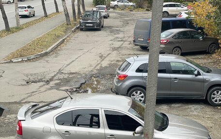 Skoda Octavia, 2010 год, 800 000 рублей, 2 фотография