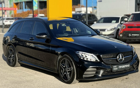 Mercedes-Benz C-Класс, 2019 год, 2 400 000 рублей, 3 фотография