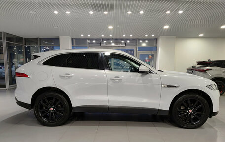 Jaguar F-Pace, 2017 год, 2 520 000 рублей, 4 фотография