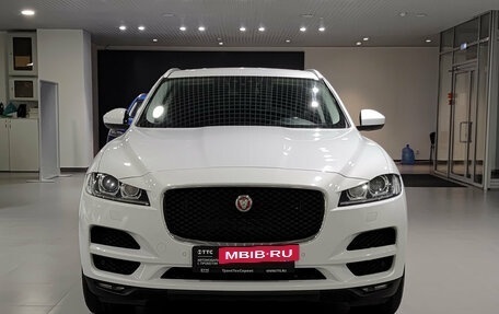 Jaguar F-Pace, 2017 год, 2 520 000 рублей, 2 фотография