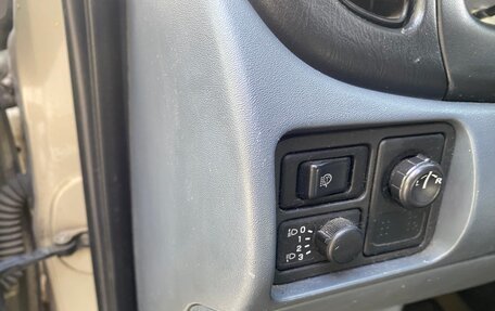 Nissan Almera, 2004 год, 385 000 рублей, 9 фотография