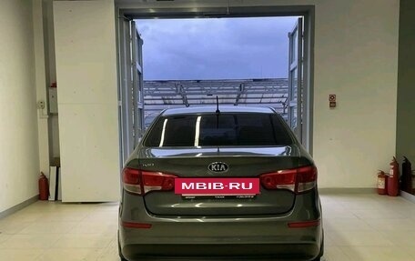 KIA Rio III рестайлинг, 2015 год, 920 000 рублей, 3 фотография