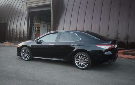 Toyota Camry, 2020 год, 2 650 000 рублей, 3 фотография