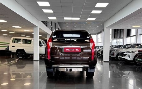 Mitsubishi Pajero Sport III рестайлинг, 2019 год, 3 190 000 рублей, 4 фотография