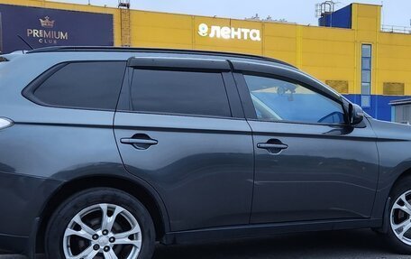 Mitsubishi Outlander III рестайлинг 3, 2013 год, 1 200 000 рублей, 7 фотография