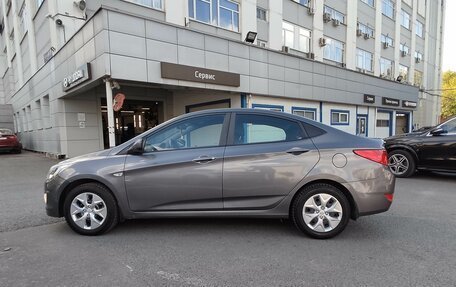 Hyundai Solaris II рестайлинг, 2016 год, 640 000 рублей, 2 фотография