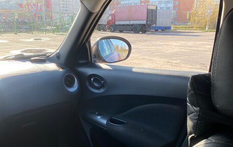 Nissan Juke II, 2013 год, 900 000 рублей, 11 фотография