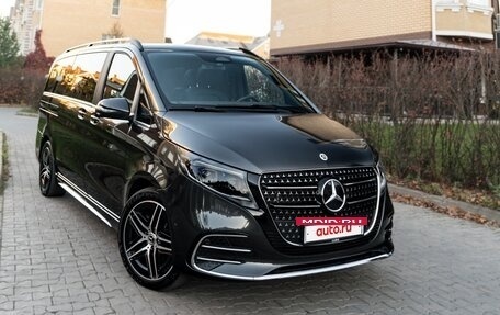 Mercedes-Benz V-Класс, 2024 год, 10 480 000 рублей, 2 фотография