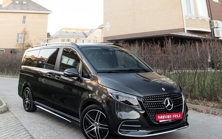 Mercedes-Benz V-Класс, 2024 год, 10 480 000 рублей, 6 фотография