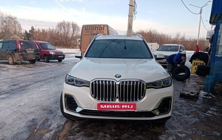 BMW X7, 2019 год, 5 800 000 рублей, 2 фотография