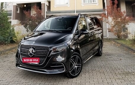 Mercedes-Benz V-Класс, 2024 год, 10 480 000 рублей, 20 фотография