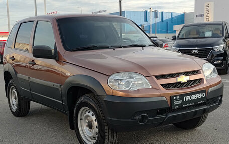 Chevrolet Niva I рестайлинг, 2019 год, 750 000 рублей, 7 фотография