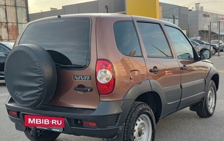 Chevrolet Niva I рестайлинг, 2019 год, 750 000 рублей, 9 фотография