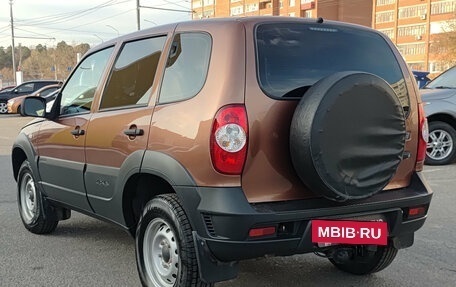 Chevrolet Niva I рестайлинг, 2019 год, 750 000 рублей, 11 фотография