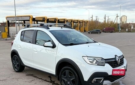 Renault Sandero II рестайлинг, 2019 год, 1 000 090 рублей, 2 фотография