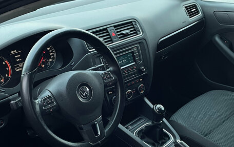 Volkswagen Jetta VII, 2013 год, 730 000 рублей, 15 фотография