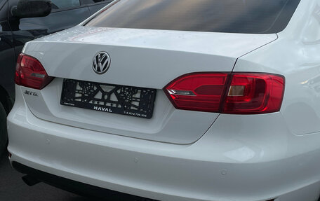 Volkswagen Jetta VII, 2013 год, 730 000 рублей, 11 фотография