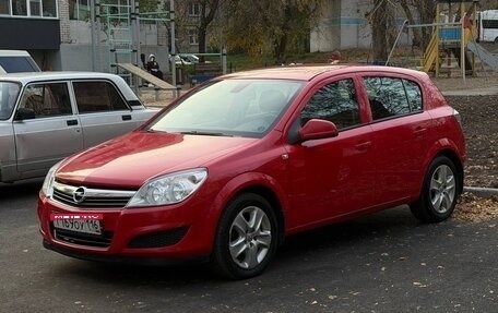 Opel Astra H, 2013 год, 680 000 рублей, 2 фотография