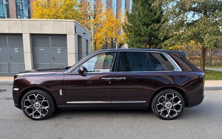 Rolls-Royce Cullinan, 2019 год, 26 500 000 рублей, 2 фотография