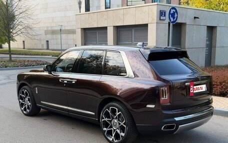 Rolls-Royce Cullinan, 2019 год, 26 500 000 рублей, 3 фотография