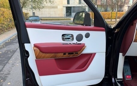 Rolls-Royce Cullinan, 2019 год, 26 500 000 рублей, 11 фотография