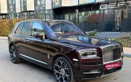 Rolls-Royce Cullinan, 2019 год, 26 500 000 рублей, 6 фотография