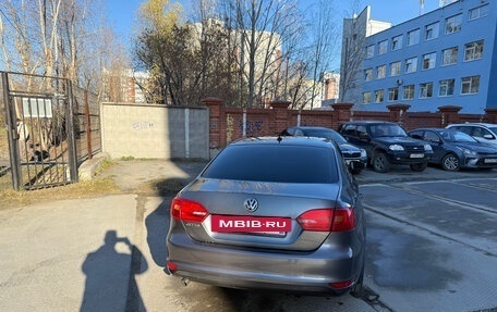 Volkswagen Jetta VII, 2012 год, 940 000 рублей, 5 фотография