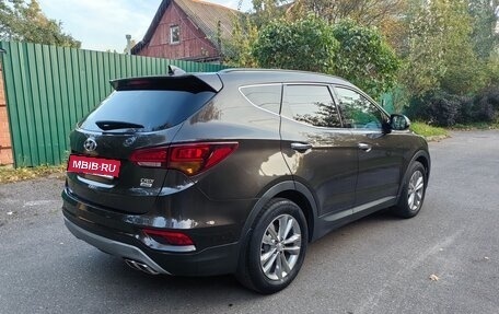 Hyundai Santa Fe III рестайлинг, 2018 год, 2 480 000 рублей, 4 фотография