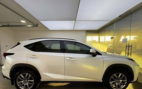 Lexus NX I, 2016 год, 2 940 000 рублей, 5 фотография