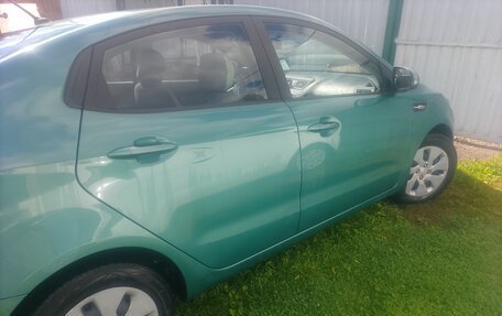KIA Rio III рестайлинг, 2014 год, 770 000 рублей, 2 фотография
