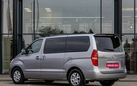 Hyundai Grand Starex Grand Starex I рестайлинг 2, 2012 год, 2 095 000 рублей, 4 фотография