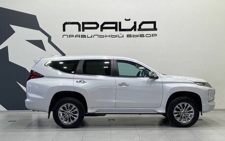 Mitsubishi Pajero Sport III рестайлинг, 2020 год, 3 849 900 рублей, 7 фотография