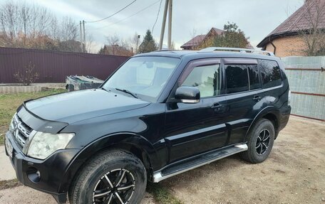 Mitsubishi Pajero IV рестайлинг 2, 2007 год, 2 фотография