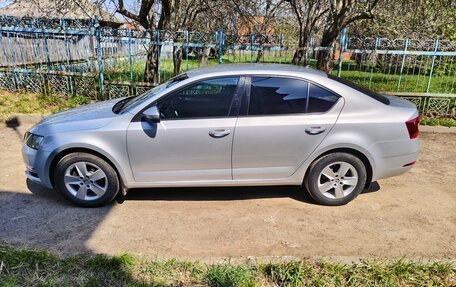 Skoda Octavia, 2017 год, 1 750 000 рублей, 2 фотография