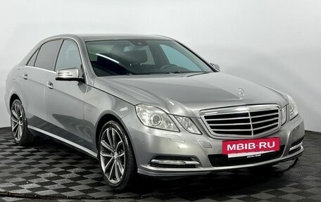 Mercedes-Benz E-Класс, 2012 год, 1 690 000 рублей, 4 фотография